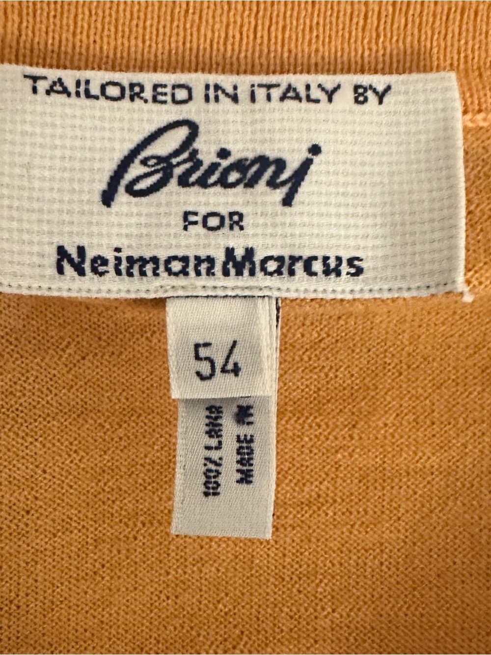 Brioni mens lambs wool polo style sweater with collar. soft melon. Size 54. - Picture 5 of 8